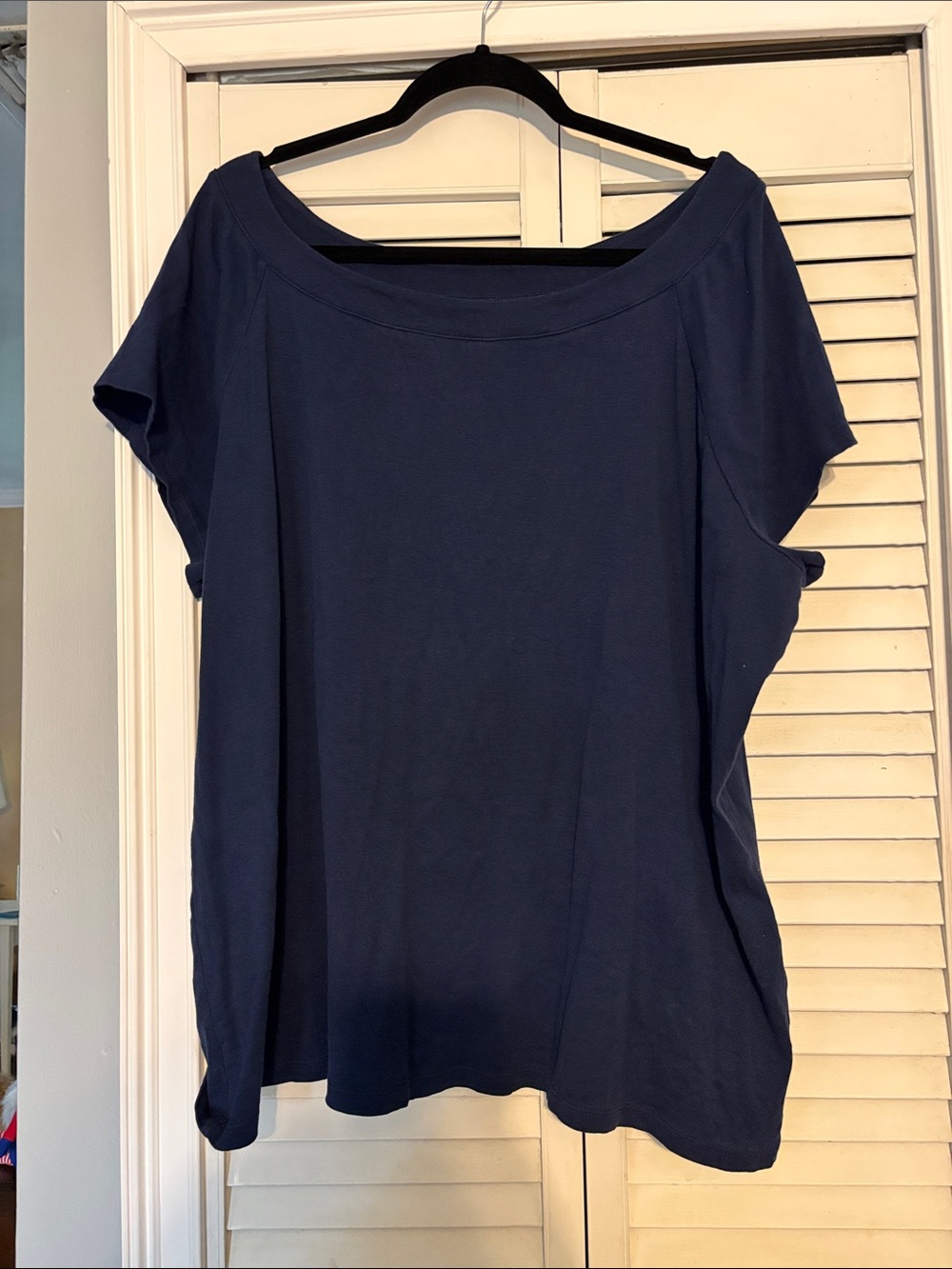 Women's Navy Boatneck Short Sleeve Tee